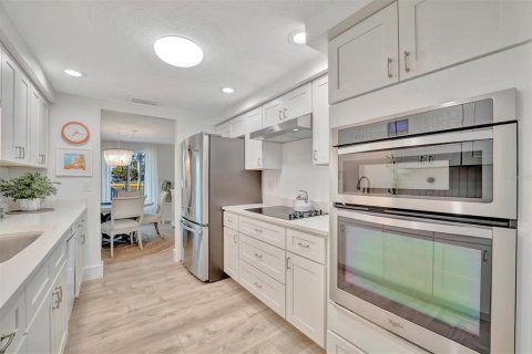 House in Bradenton, Florida 2 bedrooms, 171.59 sq.m. № 1762167 - photo 30