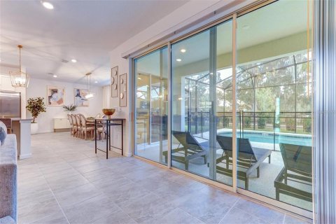 House in Kissimmee, Florida 9 bedrooms, 396.41 sq.m. № 1795608 - photo 7