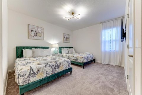 House in Kissimmee, Florida 9 bedrooms, 396.41 sq.m. № 1795608 - photo 22