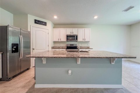 Casa en venta en Mount Dora, Florida, 5 dormitorios, 222.78 m2 № 1900792 - foto 9