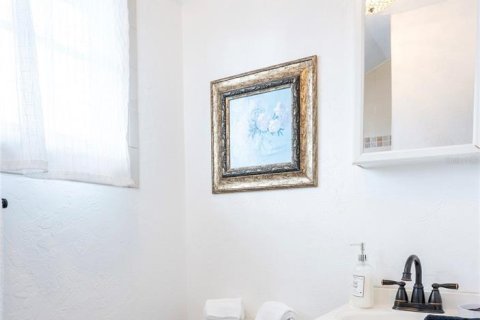 Купить коммерческую недвижимость в Сарасота, Флорида 397.62м2, № 1426408 - фото 9