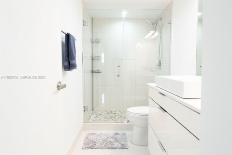 Condominio en venta en Sunny Isles Beach, Florida, 3 dormitorios, 139.82 m2 № 2152454 - foto 24