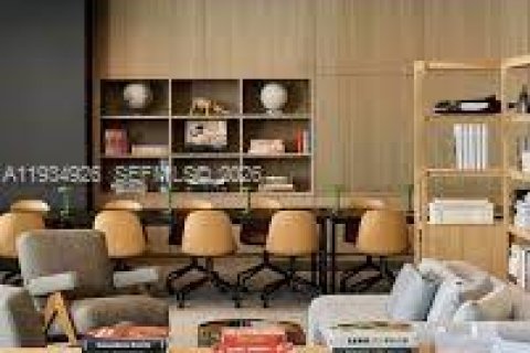 Condo in Miami Beach, Florida, 3 bedrooms № 1994212 - photo 28