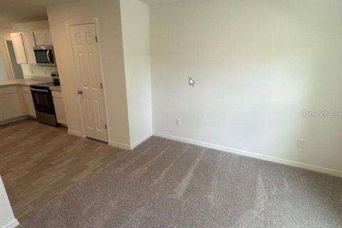 House in Palm Coast, Florida 3 bedrooms, 144.18 sq.m. № 1686475 - photo 2