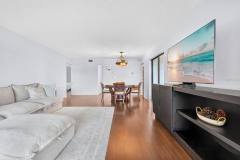 Condominio en venta en Sarasota, Florida, 2 dormitorios, 110.65 m2 № 2199131 - foto 13
