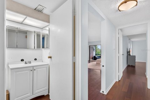 Condominio en venta en Sarasota, Florida, 2 dormitorios, 110.65 m2 № 2199131 - foto 25