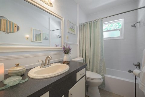 Casa en alquiler en Sarasota, Florida, 3 dormitorios, 114.46 m2 № 1248964 - foto 23