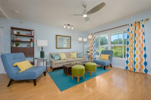 Casa en alquiler en Sarasota, Florida, 3 dormitorios, 114.46 m2 № 1248964 - foto 9