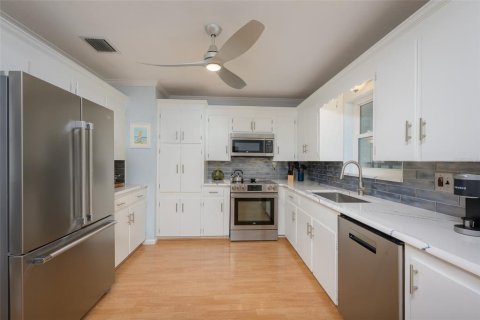 Casa en alquiler en Sarasota, Florida, 3 dormitorios, 114.46 m2 № 1248964 - foto 11