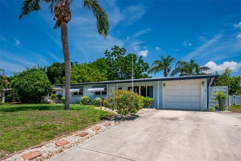 Casa en alquiler en Sarasota, Florida, 3 dormitorios, 114.46 m2 № 1248964 - foto 4