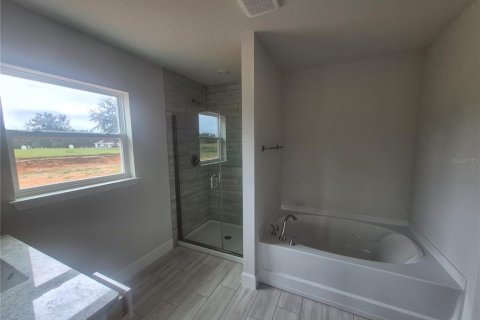 Casa en venta en Dade City, Florida, 4 dormitorios, 216.46 m2 № 1914527 - foto 21