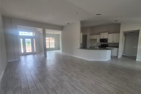 Casa en venta en Dade City, Florida, 4 dormitorios, 216.46 m2 № 1914527 - foto 8