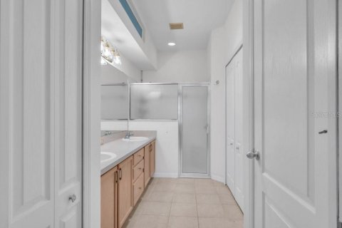 House in Fish Hawk, Florida 2 bedrooms, 143.44 sq.m. № 1795355 - photo 16