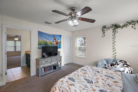 Casa en venta en Oxford, Florida, 4 dormitorios, 272.39 m2 № 1824939 - foto 19