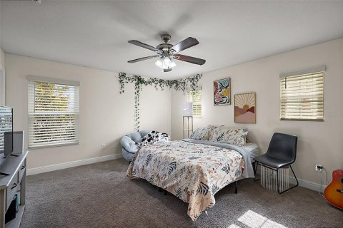 Casa en venta en Oxford, Florida, 4 dormitorios, 272.39 m2 № 1824939 - foto 18