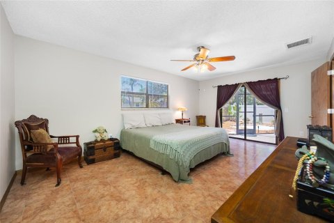 Villa ou maison à vendre à Palm Harbor, Floride: 3 chambres, 193.89 m2 № 2215882 - photo 23