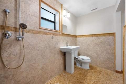 Villa ou maison à vendre à Palm Harbor, Floride: 3 chambres, 193.89 m2 № 2215882 - photo 27