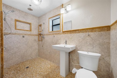 Villa ou maison à vendre à Palm Harbor, Floride: 3 chambres, 193.89 m2 № 2215882 - photo 25