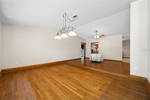 Villa ou maison à vendre à Palm Harbor, Floride: 3 chambres, 193.89 m2 № 2215882 - photo 4