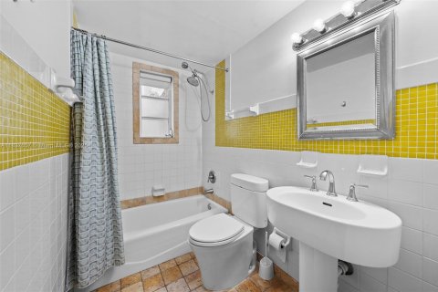 Copropriété à louer à Miami Beach, Floride: 1 chambre, 66.89 m2 № 1962556 - photo 27