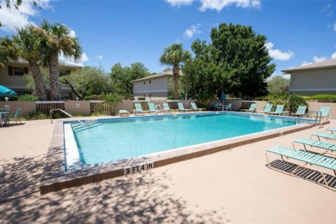 Condo in Palm Bay, Florida, 2 bedrooms № 2187187 - photo 2