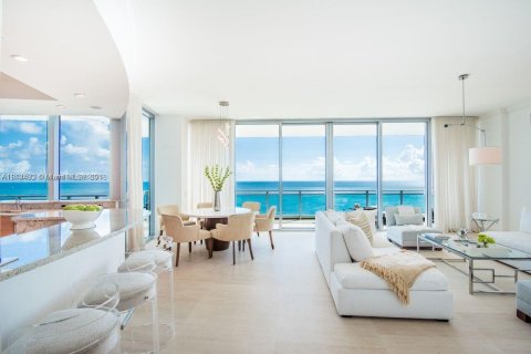 Copropriété à louer à Bal Harbour, Floride: 2 chambres, 177.72 m2 № 1981893 - photo 2