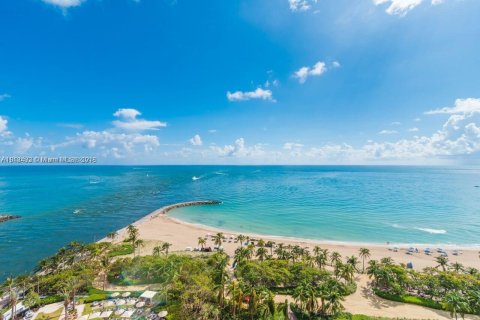 Copropriété à louer à Bal Harbour, Floride: 2 chambres, 177.72 m2 № 1981893 - photo 7