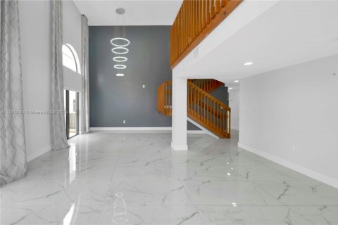Купить виллу или дом в Майами, Флорида 4 спальни, 256.32м2, № 1696918 - фото 4