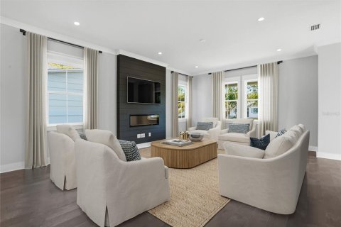 Villa ou maison à vendre à Saint Petersburg, Floride: 4 chambres, 267.09 m2 № 2104966 - photo 3