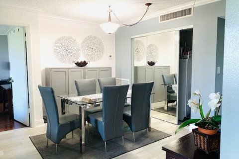 Copropriété à vendre à Deerfield Beach, Floride: 2 chambres, 95.97 m2 № 2262344 - photo 2