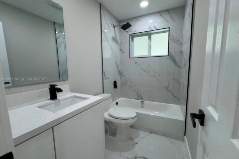 Casa en venta en Pompano Beach, Florida, 3 dormitorios, 135.54 m2 № 2047508 - foto 6