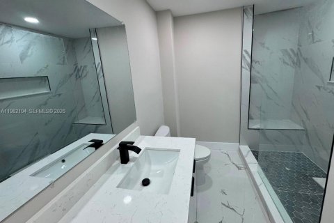 Casa en venta en Pompano Beach, Florida, 3 dormitorios, 135.54 m2 № 2047508 - foto 9