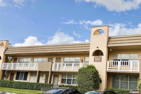 Condominio en venta en Sunrise, Florida, 1 dormitorio, 54.81 m2 № 1997956 - foto 7