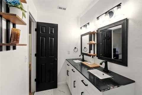 Casa en venta en Kissimmee, Florida, 3 dormitorios, 124.67 m2 № 1838103 - foto 29