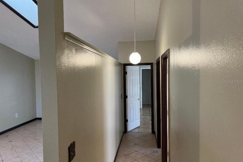 Villa ou maison à vendre à Palm Harbor, Floride: 3 chambres, 162.49 m2 № 2141916 - photo 30