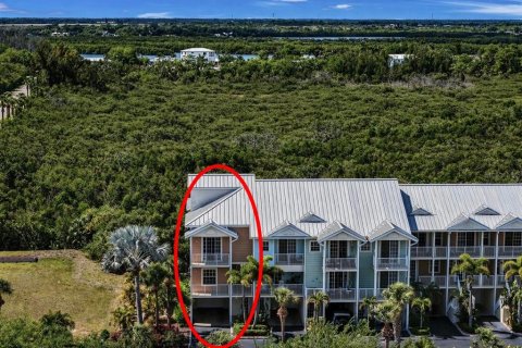 Townhouse in Ruskin, Florida 4 bedrooms, 189.89 sq.m. № 2206482 - photo 7