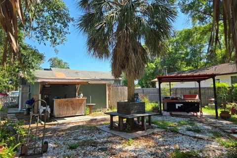 House in Tampa, Florida 2 bedrooms, 68.65 sq.m. № 2098340 - photo 3