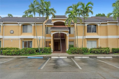 Condominio en alquiler en Oakland Park, Florida, 2 dormitorios, 115.29 m2 № 2059722 - foto 2