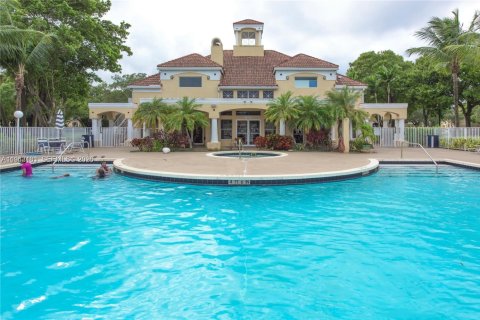 Condominio en alquiler en Oakland Park, Florida, 2 dormitorios, 115.29 m2 № 2059722 - foto 19