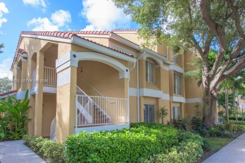 Condominio en Oakland Park, Florida, 2 dormitorios  № 2059722