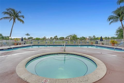 Condominio en alquiler en Oakland Park, Florida, 2 dormitorios, 115.29 m2 № 2059722 - foto 25
