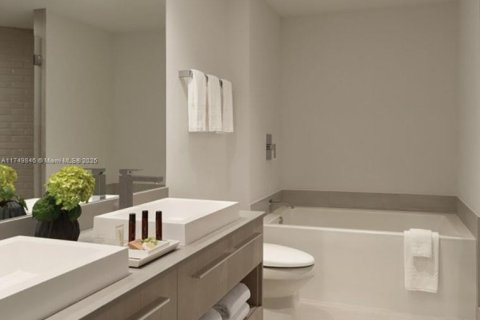 Condo in Hollywood, Florida, 2 bedrooms  № 1938471 - photo 15