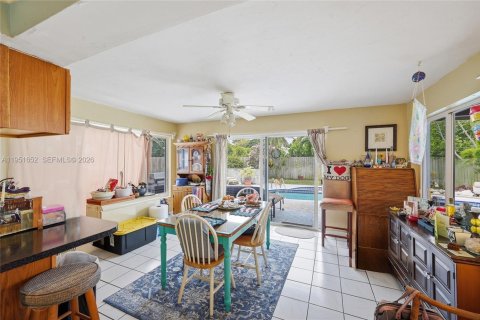 Casa en venta en Boynton Beach, Florida, 3 dormitorios, 149.39 m2 № 2009623 - foto 13