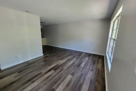 Propiedad comercial en venta en Gainesville, Florida, 8 dormitorios, 167.22 m2 № 1919387 - foto 16