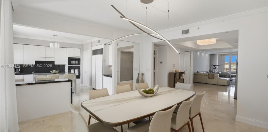 Condo à Key Biscayne, Floride, 2 chambres  № 2011149