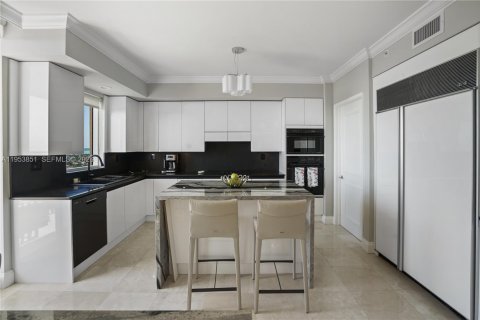 Copropriété à vendre à Key Biscayne, Floride: 2 chambres, 195.09 m2 № 2011149 - photo 6