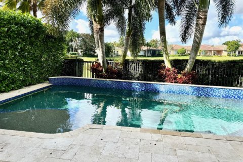House in Palm Beach Gardens, Florida 5 bedrooms, 277.31 sq.m. № 2085497 - photo 25