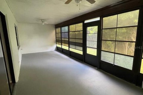 Townhouse in Clearwater, Florida 3 bedrooms, 164.25 sq.m. № 2394262 - photo 13