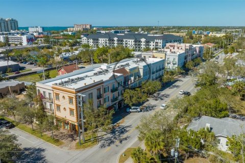 Condominio en venta en Sarasota, Florida, 2 dormitorios, 88.26 m2 № 2093151 - foto 2
