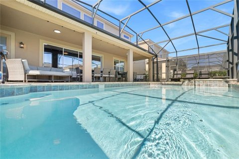 Villa ou maison à vendre à Kissimmee, Floride: 9 chambres, 352.01 m2 № 2410275 - photo 6